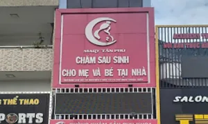 Lấy danh 'bác sĩ Bệnh viện Từ Dũ' mổ thẩm mỹ trái phép